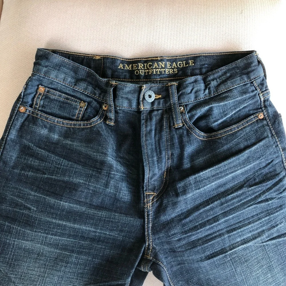 American Eagle Outfitters mend relaxed straight jeans 29/30